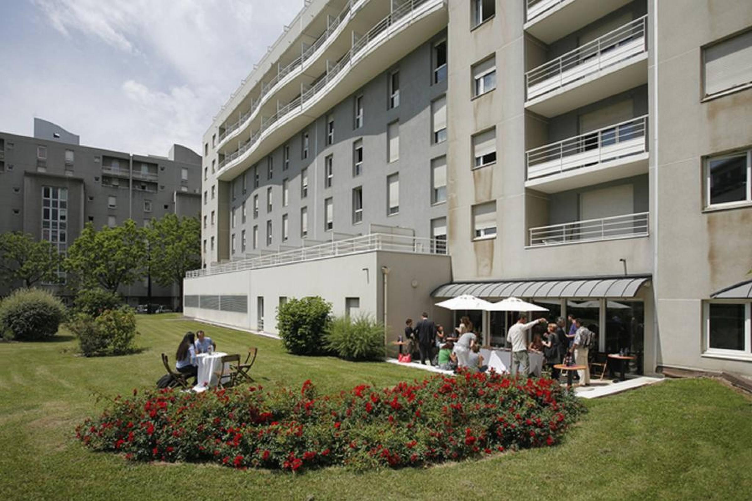 Sejours & Affaires Grenoble Marie Curie Aparthotel Ngoại thất bức ảnh